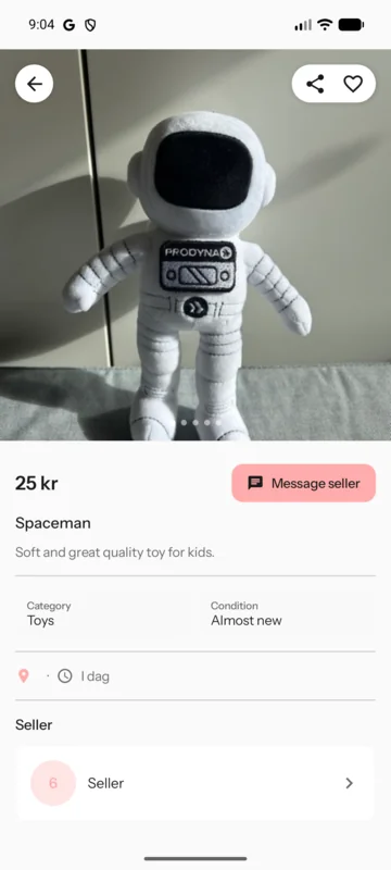 Rebuy app — listing for used kids' clothes with price, condition and photos